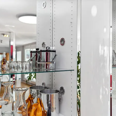 100 Qm Penthouse Mit Loggia Im Citycenter Friedrichshafen