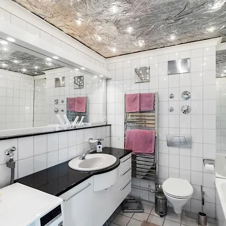 100 Qm Penthouse Mit Loggia Im Citycenter Apartament *